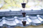The Benefits of Installing Rain Chains Instead of Downspouts