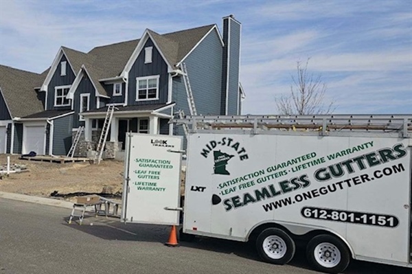 What Are the Pros and Cons of Aluminum Gutters?